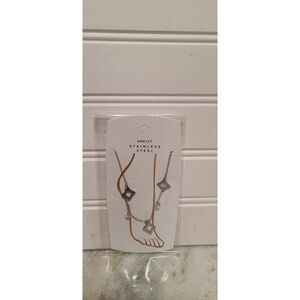 Chloe Accessory Stainless Steel Clover Charm/Crystals Anklet Silver Adjustable